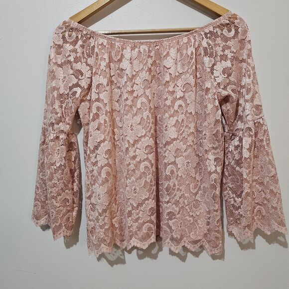 Almost Famous - Blouse Off the Shoulder Lace - Size M - Pink - Picture 3 of 8